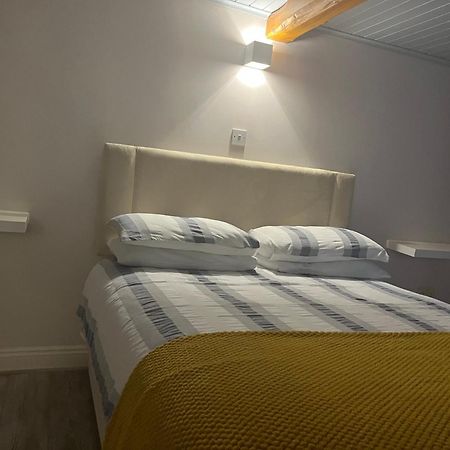 Ferry House Holidays New Ross Exteriör bild