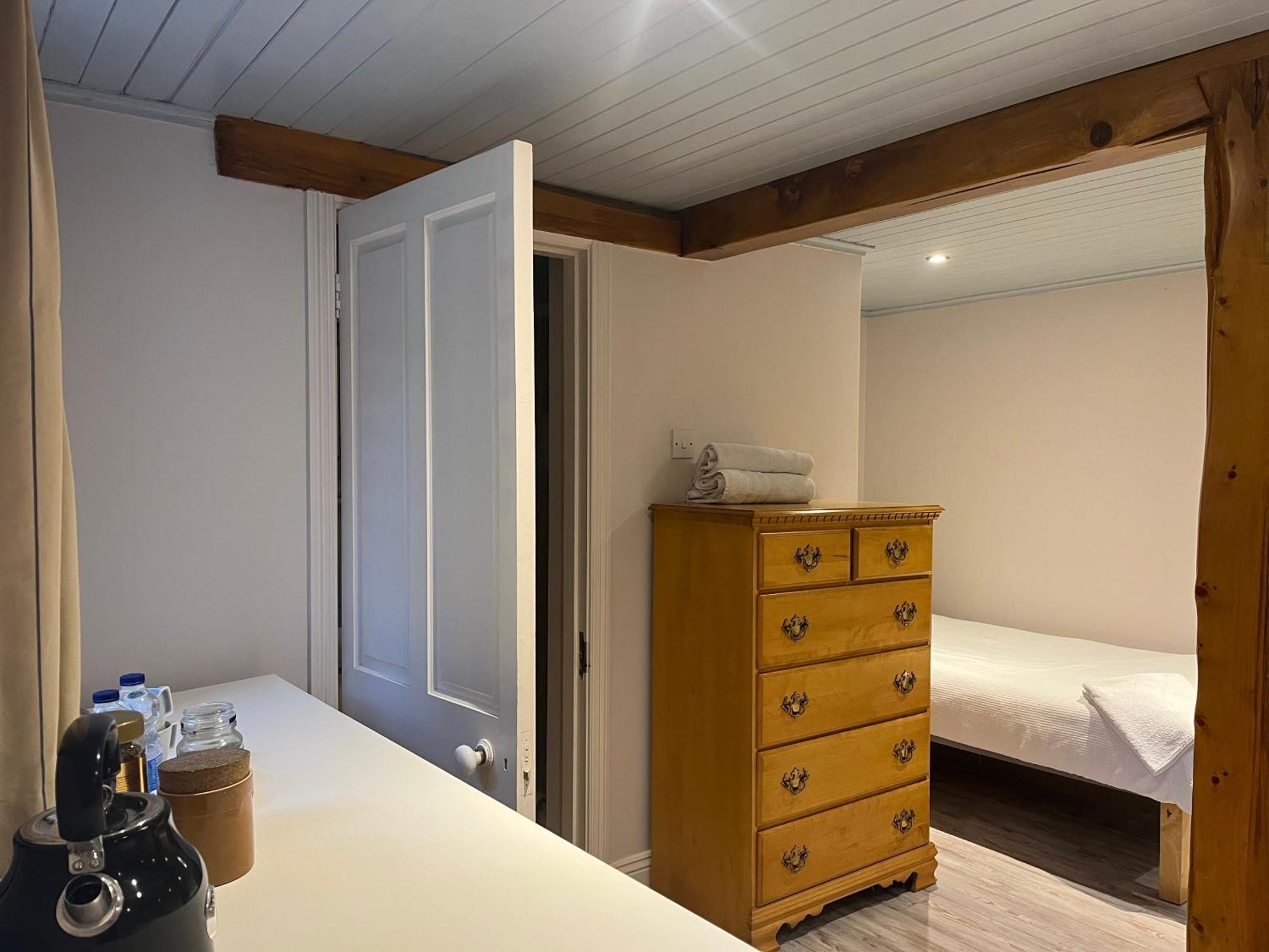 Ferry House Holidays New Ross Exteriör bild